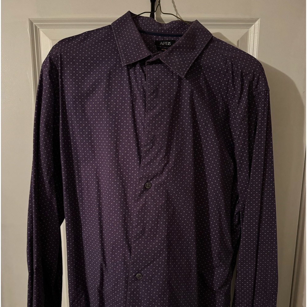 Apt 9 Men’s purple dress shirt slim fit Large